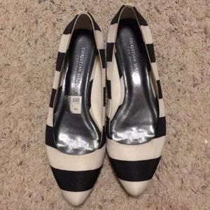 Black and white strip flats